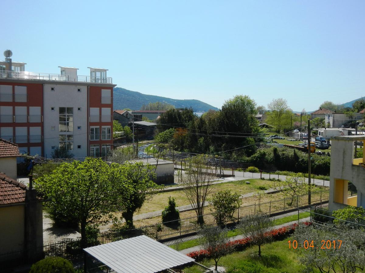 Guest House Villa Zivanovic Херцег-Нови Экстерьер фото