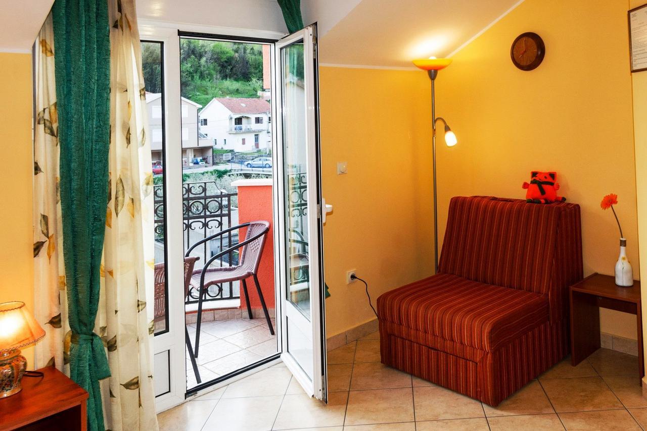 Guest House Villa Zivanovic Херцег-Нови Экстерьер фото